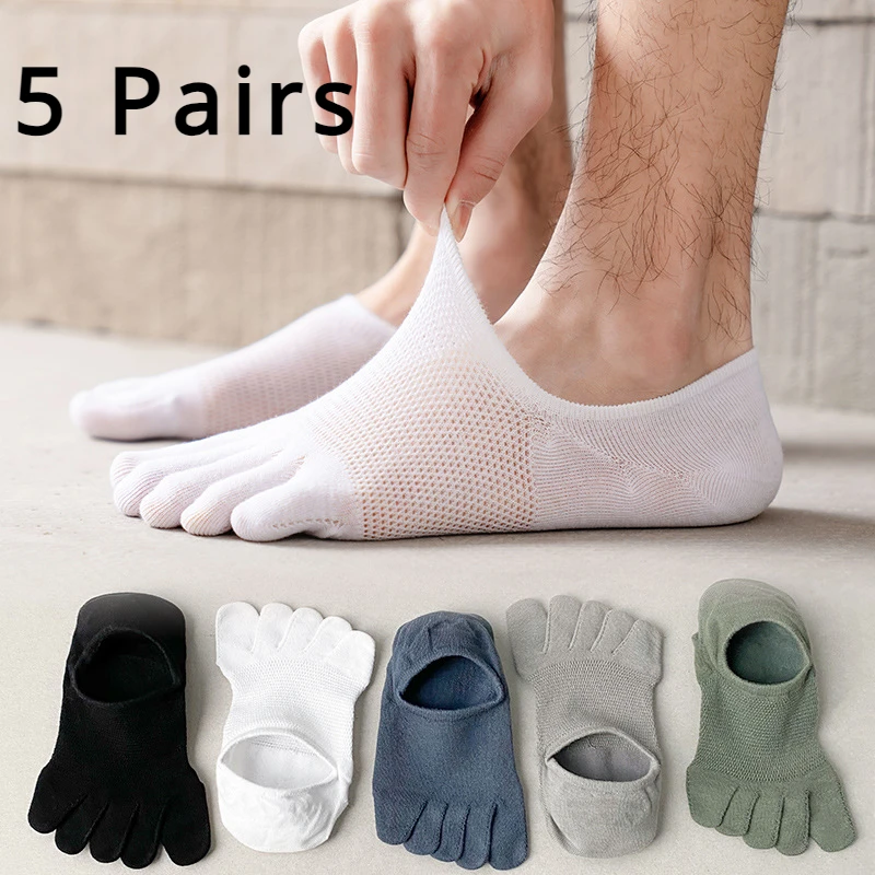 thumbnail image 2 of Pilates Yoga Socks With Toes Separated, Striped Lebanon 2 of 10