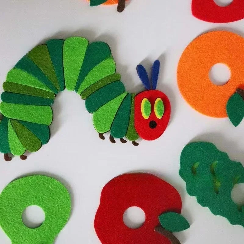 Hungry Caterpillar Performance Props juguetes de fieltro, libros de imágenes en inglés, ayudas para la enseñanza, clases abiertas, regalos, juguetes triangulares