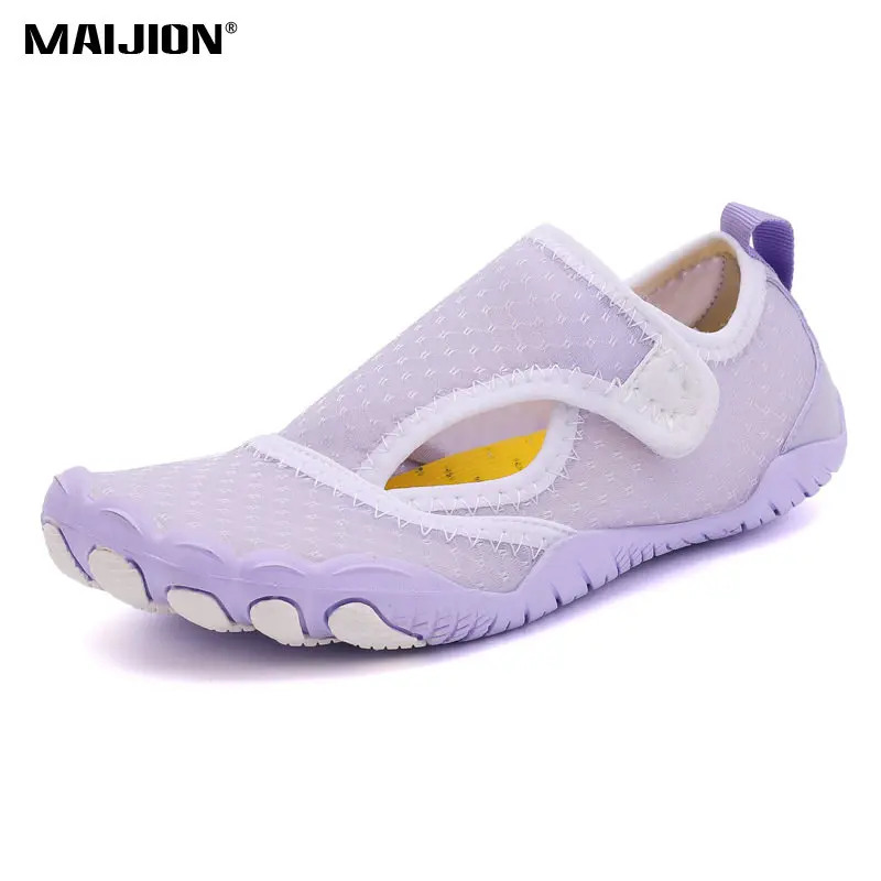 Women's Quick Drying Water Shoes for Beach Water Sports Wading Upstream Shoes Men's Surfing Fishing Lightweight Slip on Sneakers bathroom doormats semicircle carpet modern minimalist style mats household water absorption and quick drying non slip foot rug