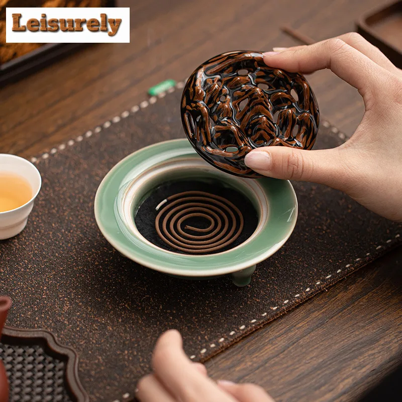 Chinese Mountains Tripodia Ceramic Incense Holder Water Fountain Decoration Incense Burners Meditation Censer Indoor Ornaments