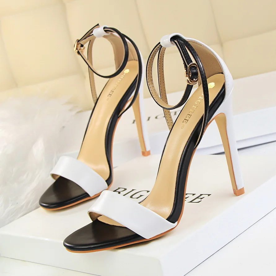 thumbnail image 1 of Zapatos de mujer de moda y sexys con tacón alto y delgado para discoteca, con punta abierta y bloques de color, sandalias con agujeros para mujer, zapatos de mujer, 1 of 4