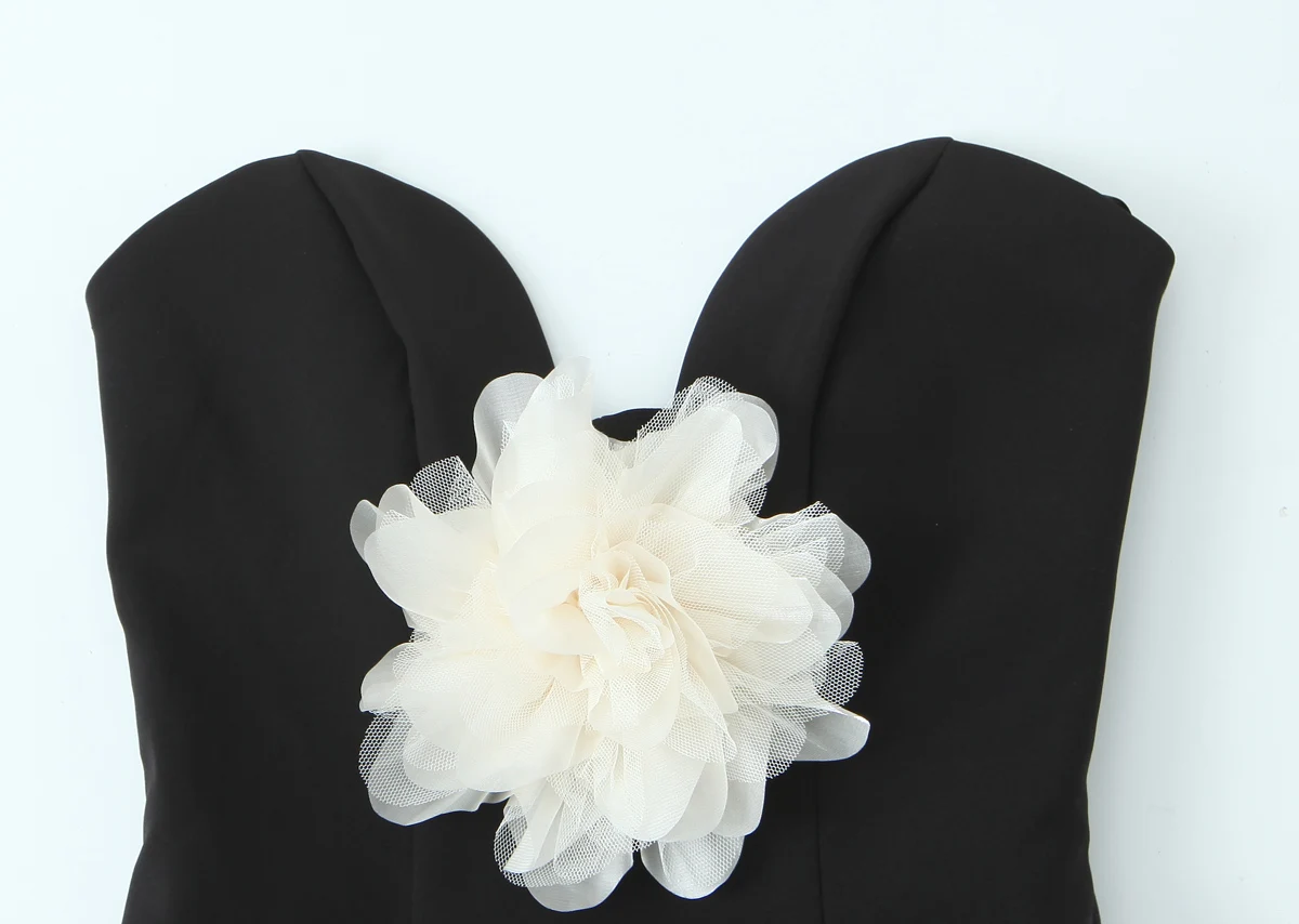 Women Sexy Fashion Chic 3D Gauze Flower Strapless Top Female Elegant Sleeveless Backless Short Vest Lady Holiday Party Top