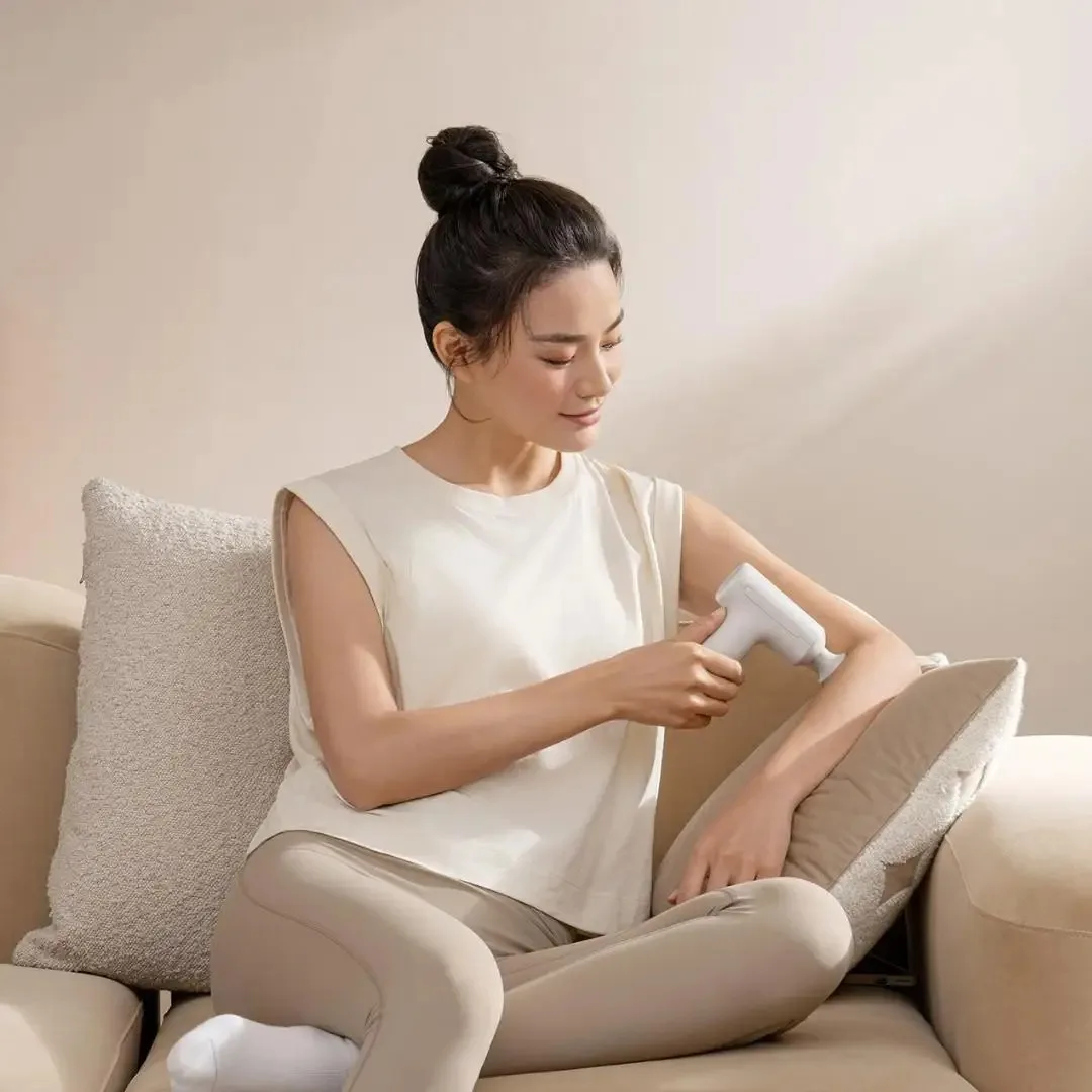 New Mijia Mini Fascia Gun 3 Portable Muscle Massage Gun Thrust Brushless Silent Motor 3 Massager Heads Relax Body Type-C CN