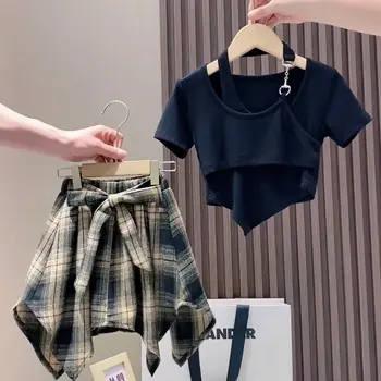 Girls Hanging Neck Set 1
