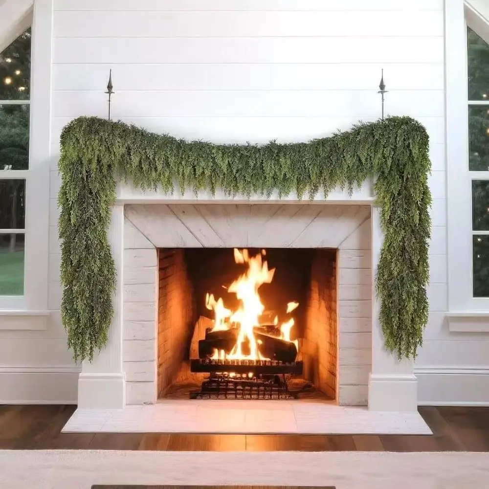 1,8/2,7 m künstliche Norfolk-Kieferngirlanden, Wandbehang, PE-Weihnachtskiefernkranz, weiches grünes Zederngrün-Rattan – Detail 11
