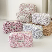 Fashion Flower Quilted Makeup Storage Bag Portable Travel Organizer Cosmetic Toiletry Pouch Cute Make Up Handbag Floral Bags 2