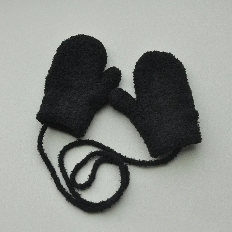 1-3Y Children Winter Thickened Plush with Rope Warm Gloves For Boys Girls New Solid Velvet Mittens Outdoor Cycling Skiing Gloves
