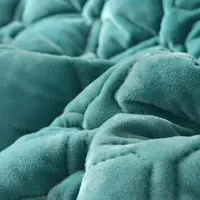 Solid Color Soft Velvet Quilted Bed Cover Blanket Short Plush Sofa Towel King Queen Size Anti-slip Bed Sheet 270x230cm Bedspread 3