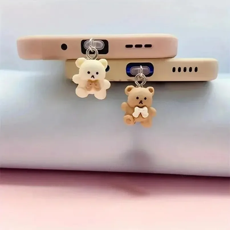 Phone Dust Plugs Cute Little Bear Pendant for iPhone Samsung Xiaomi Type-C/iOS /Micro USB Interface Cell Accessories