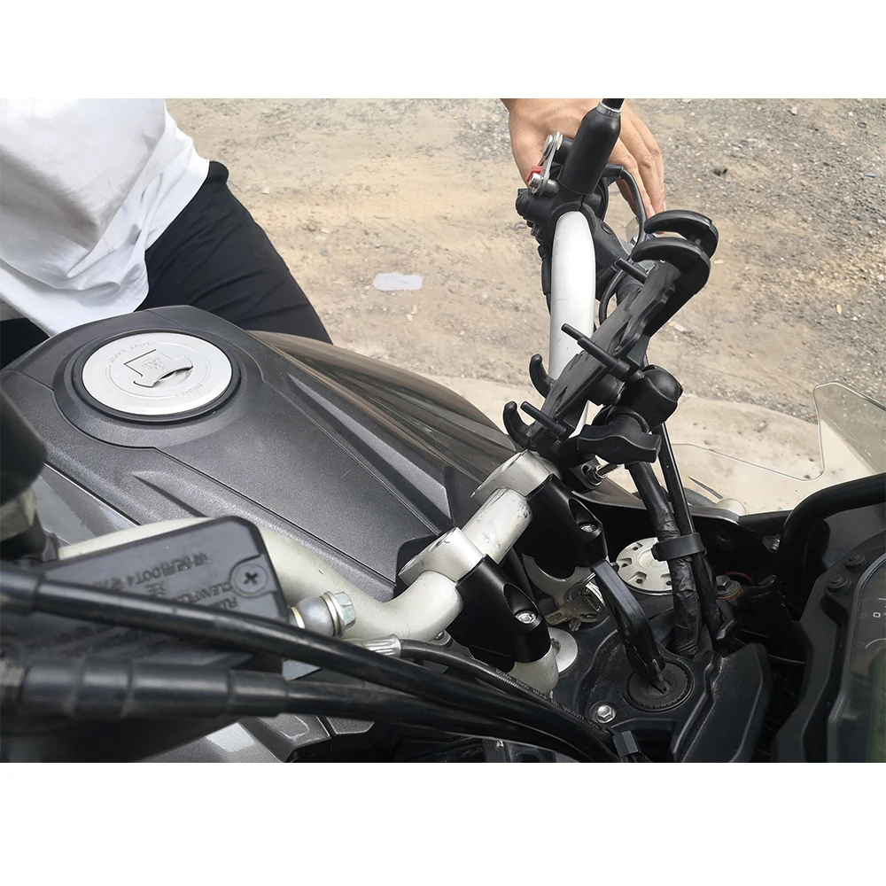 Placa Extensión Para Pie De Apoyo Qjmotor SRT500X/SRT700X - Evita Caídas En Terreno Irregular
