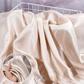 Pale Champagne