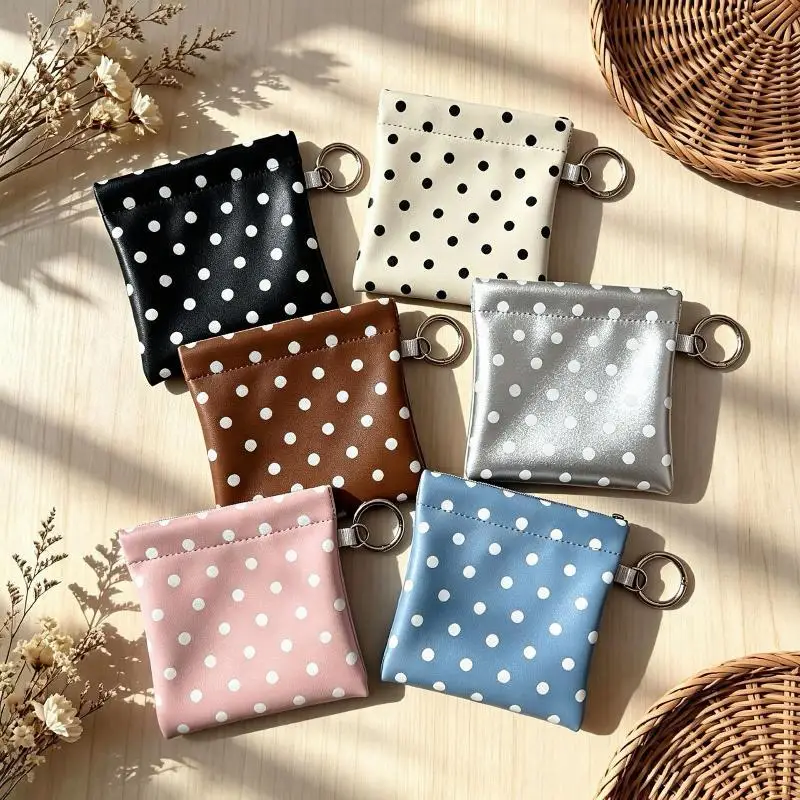 Portamonete in Pelle PU a Pois Sottile e Portatile con Portachiavi Integrato per Donne e Ragazze, Adatto per Tasche, Borse e Viaggi