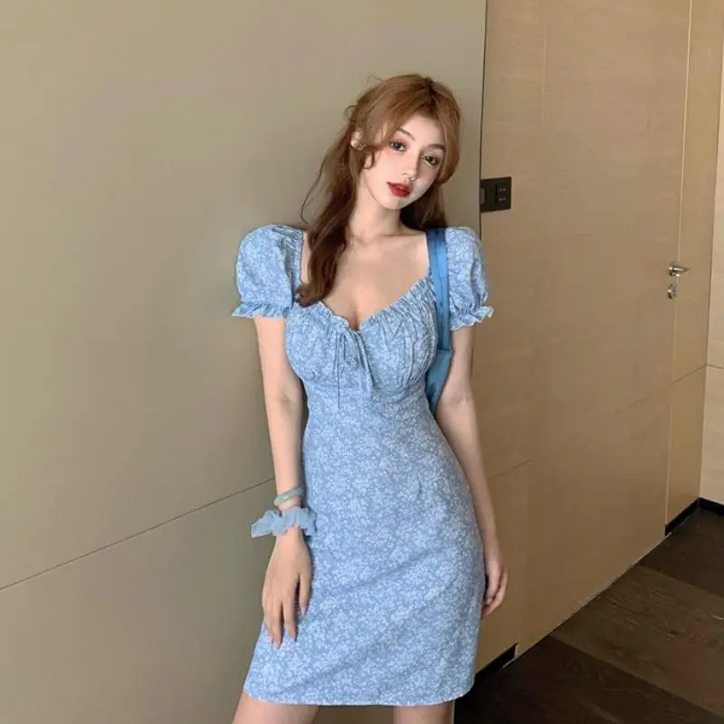 

Floral Print Puff Sleeve Short Dress Women Summer Sexy Ruffle Party Mini Dress Elegant Lace Up Sweet Retro Dress 3XL