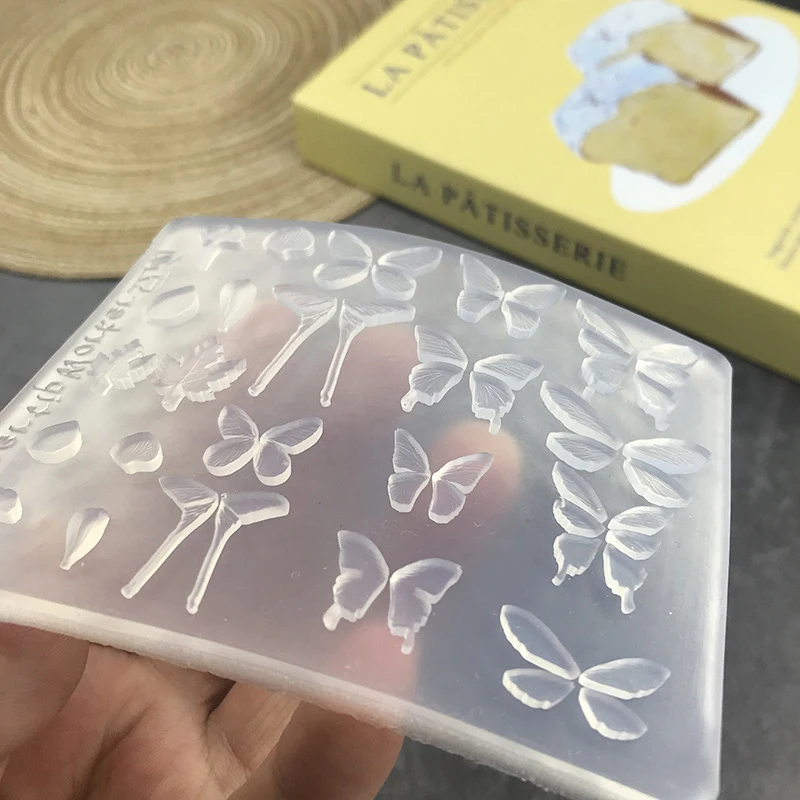 **1PC 투명 나비 3d 실리콘 몰드 네일 아트 장식 네일 DIY 디자인 실리콘 네일 아트 템플릿 네일 몰드**