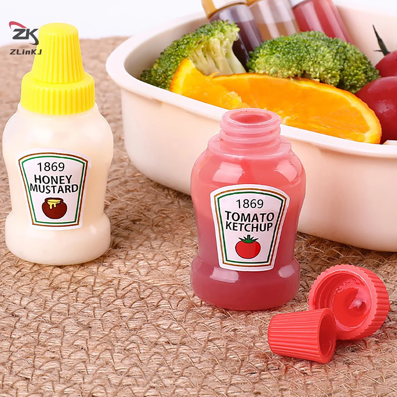 2pcs/set 25ML Mini Tomato Ketchup Bottle Portable Small Sauce Container Salad Dressing Container Pantry Containers for Bento Box