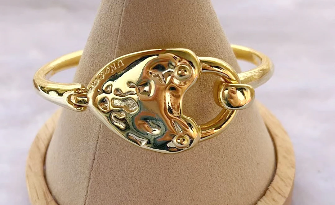 

2023 Unode 50 Delicate Fashion Plated 925 Fashion Women's Bracelet High Quality Silver Summer Gift