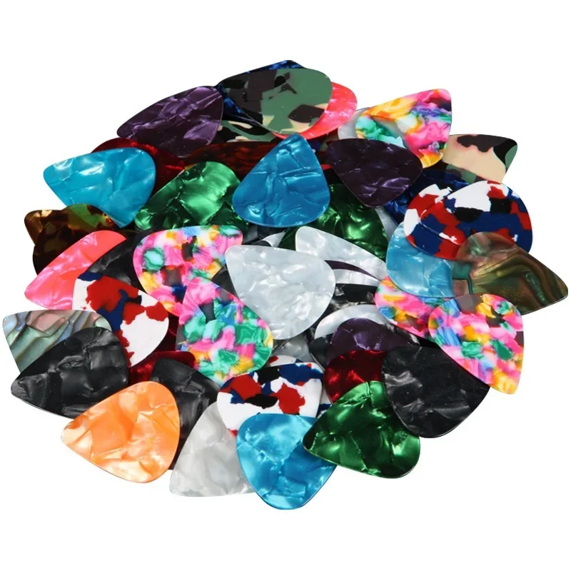 

100pcs Celluloid Guitar Picks Mediator Thickness 0.46 0.71 0.81 0.96 1.2 1.5mm - Color Random