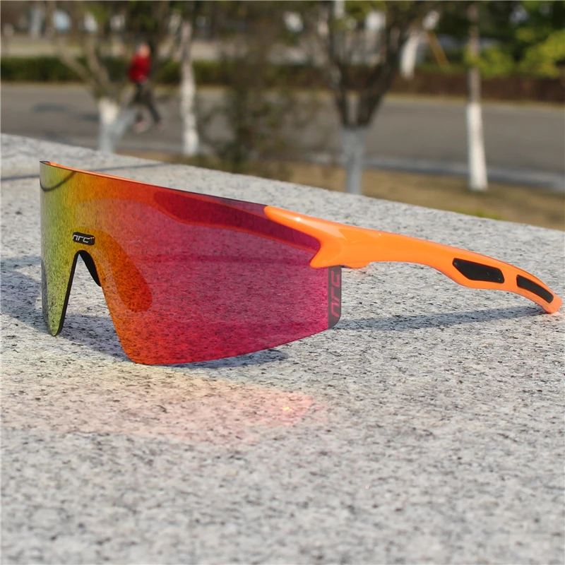 1lens E