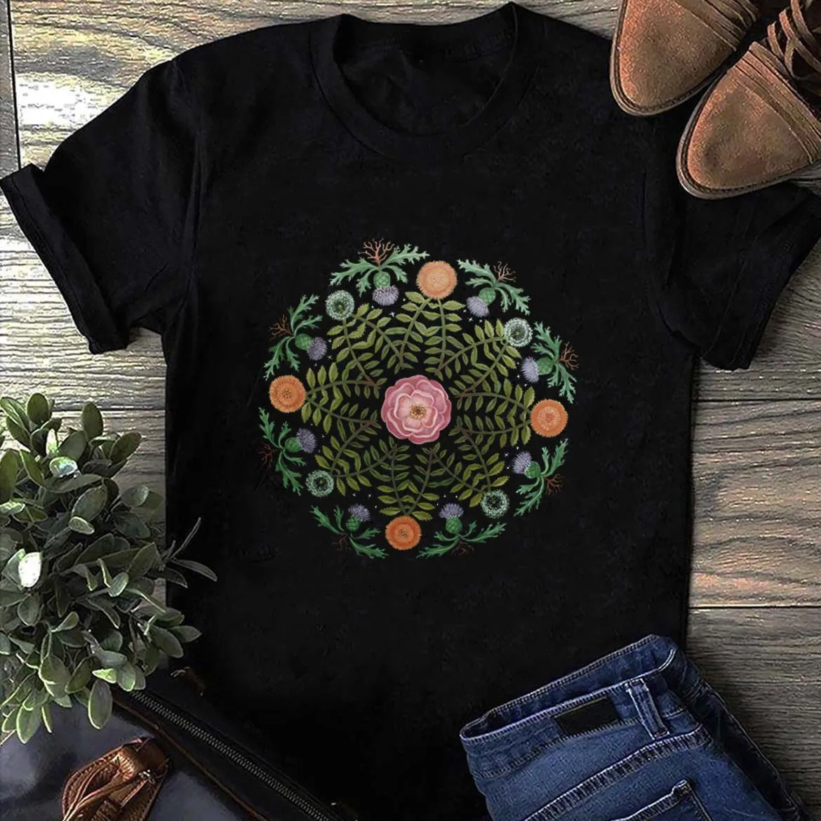 

Милая и модная футболка с цветочным рисунком, Женский Топ, женская футболка с коротким рукавом, модная одежда с принтом и круглым вырезом, женская футболка