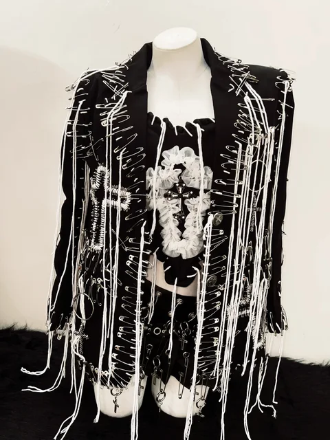 Safety Pin Loose Thread Top Skirt and Jacket 3 Piece Set 2