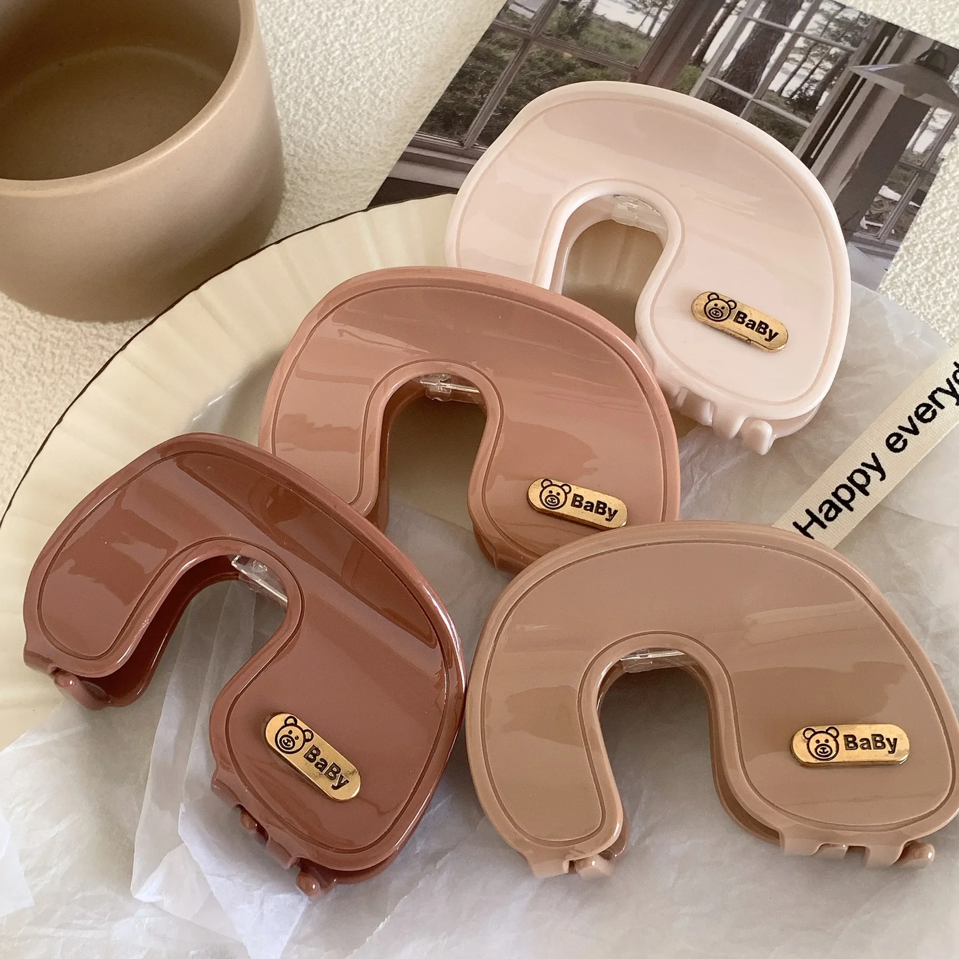 Рисунок 2 - Новинка корейские заколки для волос