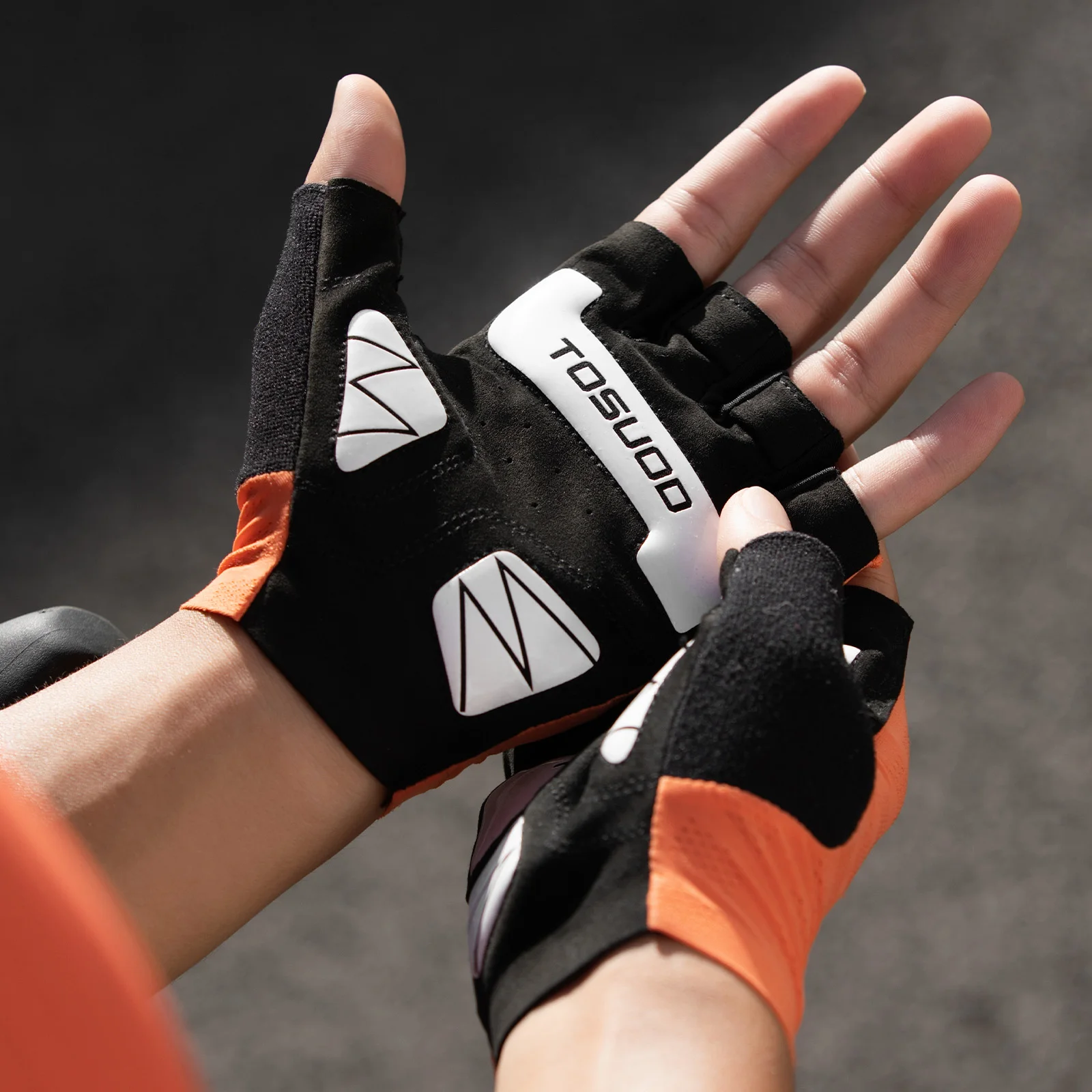 TOSUOD SDS65468-06 Bike Gloves Summer Half Finger Breathable - Image 3