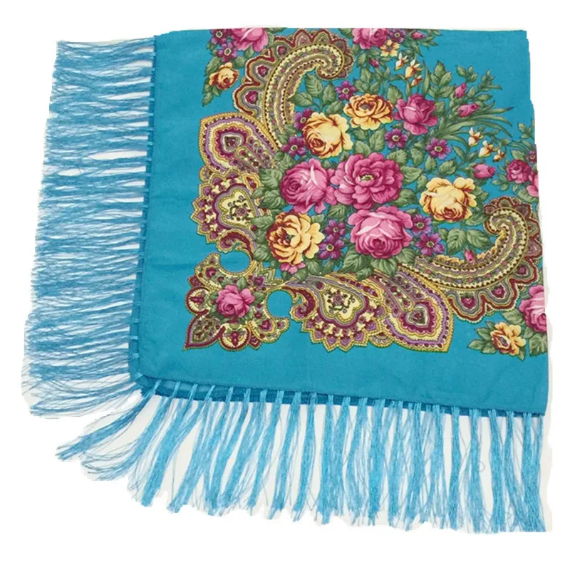 Рисунок 5 - Шарф женский в традиционном русском стиле