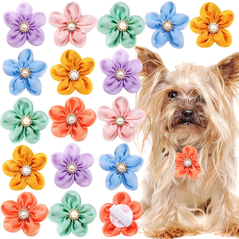 

Lace Flower Pet Dog Cat Bows with Pearl Diomand Exquisite Movable Puppy Collar Gifts for Small Dog Grooming Accessories Supplier