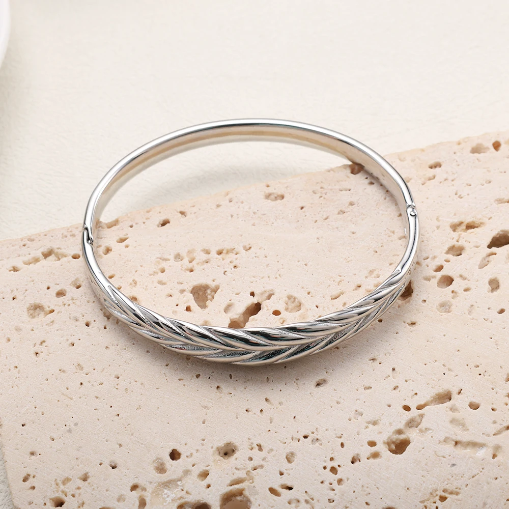 JOVO LOVE Trendy Woman's Stainless Steel Leaf Stripe Bangle Metal Texture Bracelet Allergic Proof Hand Decor Individual Jewelry 5