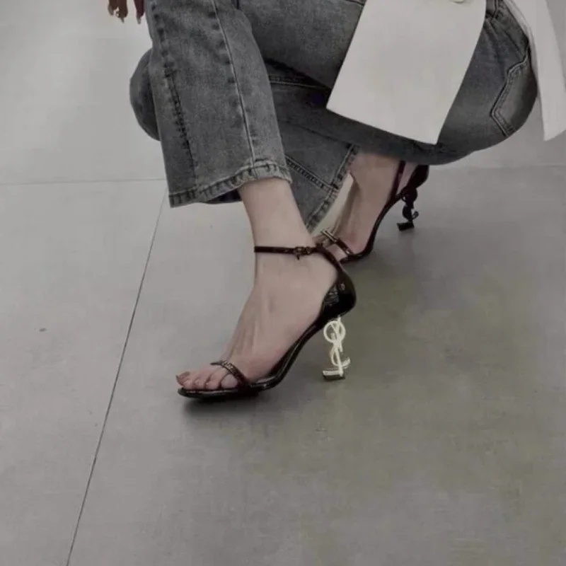 Women's Sandals Fashion Open Toe Square Toe Women's Shoes Summer New Casual Brand Design Special Shaped Heel Women's High Heels