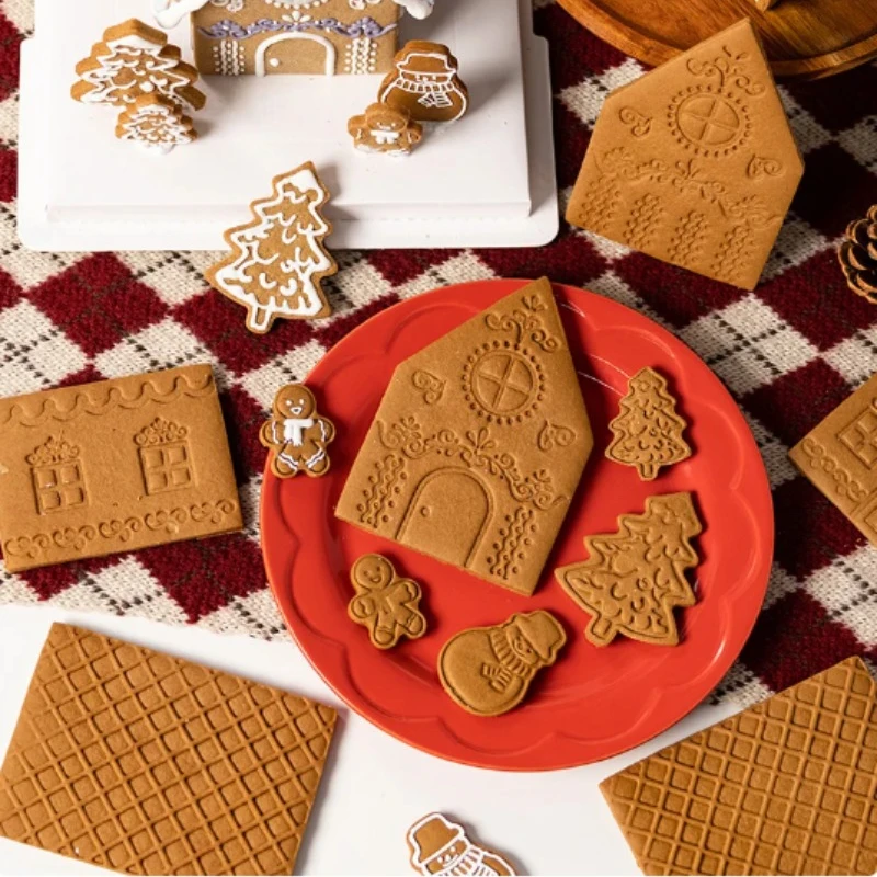 3D Gingerbread House Cookie Cutter Set Christmas Home Mold Cartoon Fondant  Cookie Stamp New Year Cake Decor Baking Supplies New - AliExpress