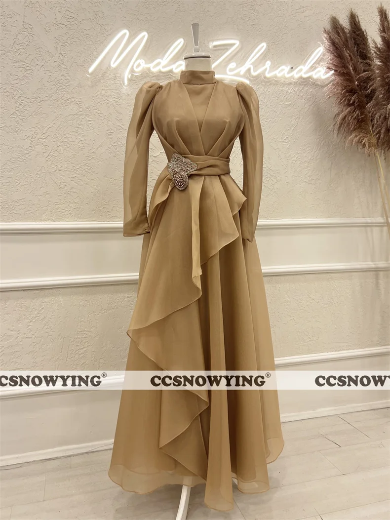 

Long Sleeve High Neck A Line Hijab Muslim Evening Dresses Organza Appliques Feather Women Formal Party Gown Robe De Soiree