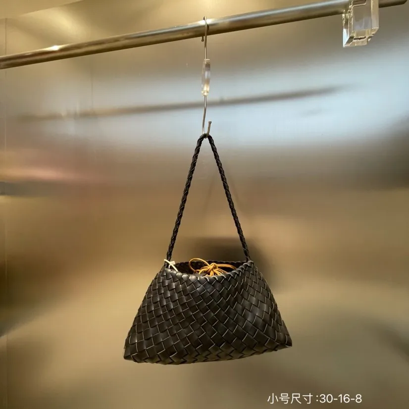 

2024 High Quality Korean Style Color Block Woven Bag for Women Retro Shoulder Bag Handbag Tote MotherChild Bag