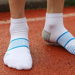 Men's Running Socks 1 Pair Basketball Breathable Sport Socks For Men All-match Quick-drying Cycling Marathon Running Socks