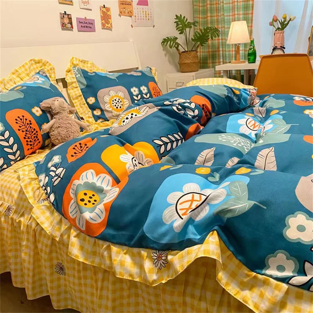 Cartoon cute princess wind bed skirt bed sheet quilt cover four-piece ruffle lace quilt cover bed sheet student dormitory 3ps 