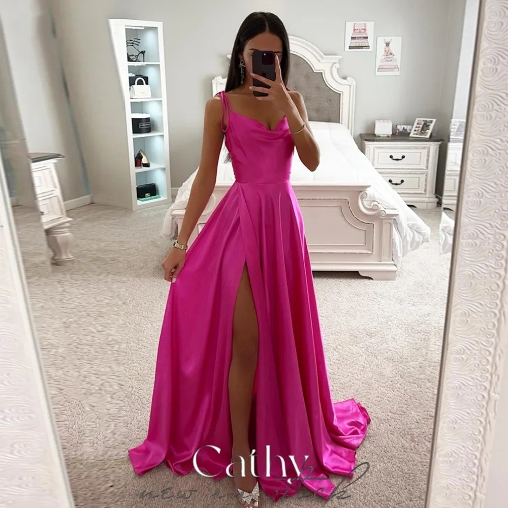 

Cathy Simple Satin A-line فساتين مناسبة رسمية Spaghetti Straps Prom Dress 2023 Fuchsia Side Split Vestidos De Noche