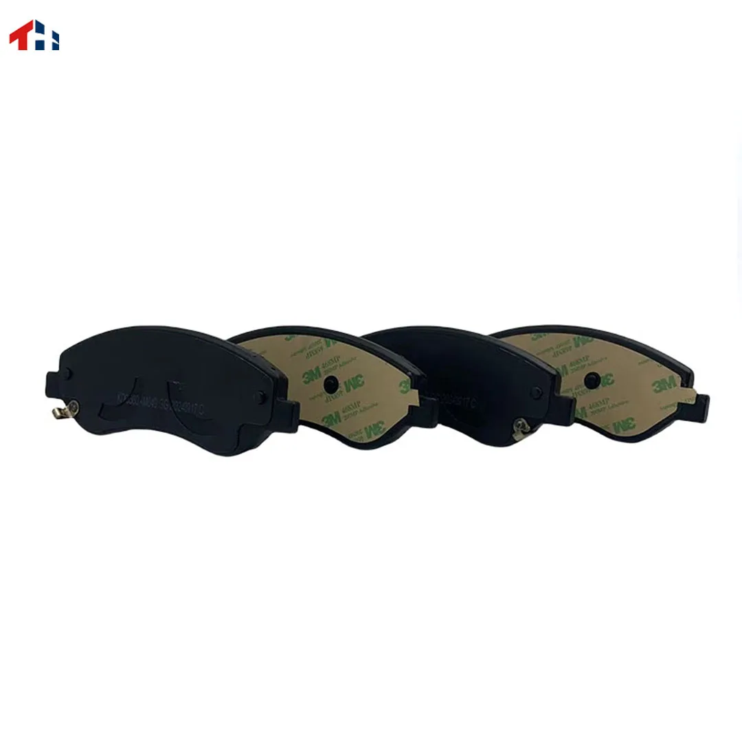 

Передние тормозные колодки 3501034XKV3AA подходят для бака Great Wall 500 бензиновый двигатель 3,0 T V6 высококачественный керамический материал