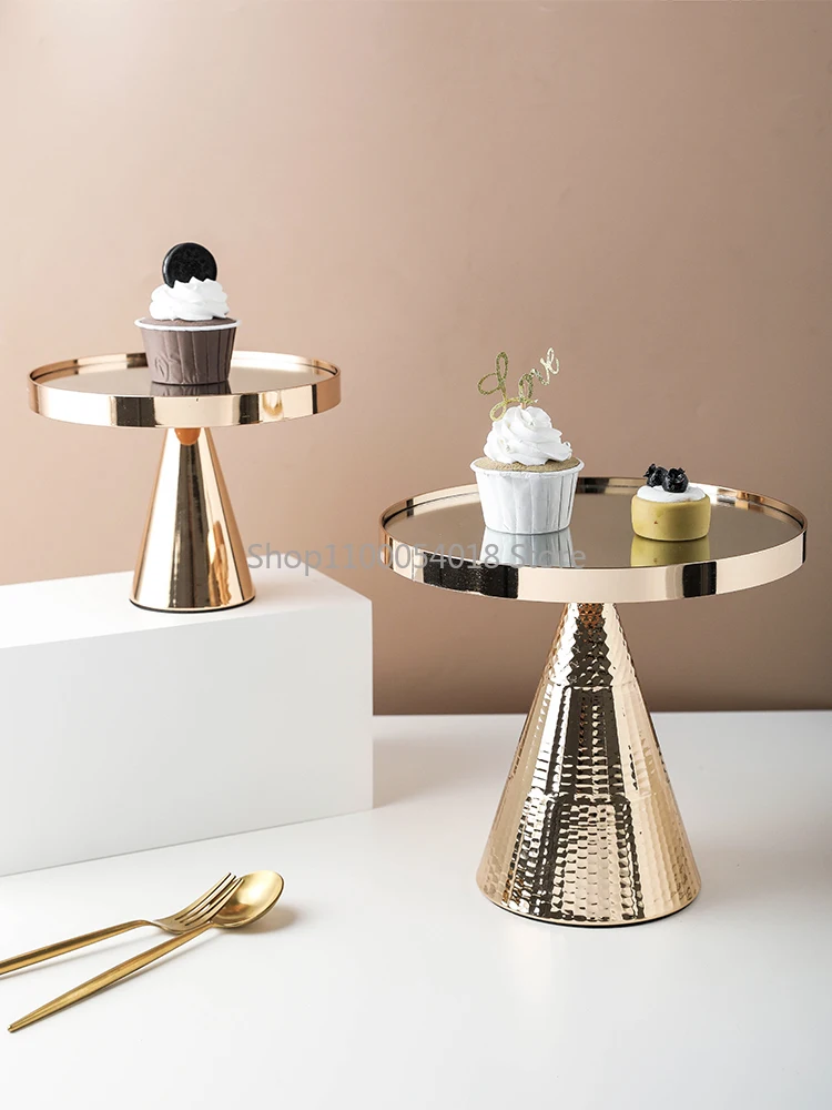 

INS Nordic Style Creative Mirror Glass Cake Stand Light Luxury Gold Dessert Table Decoration Food Display Tray