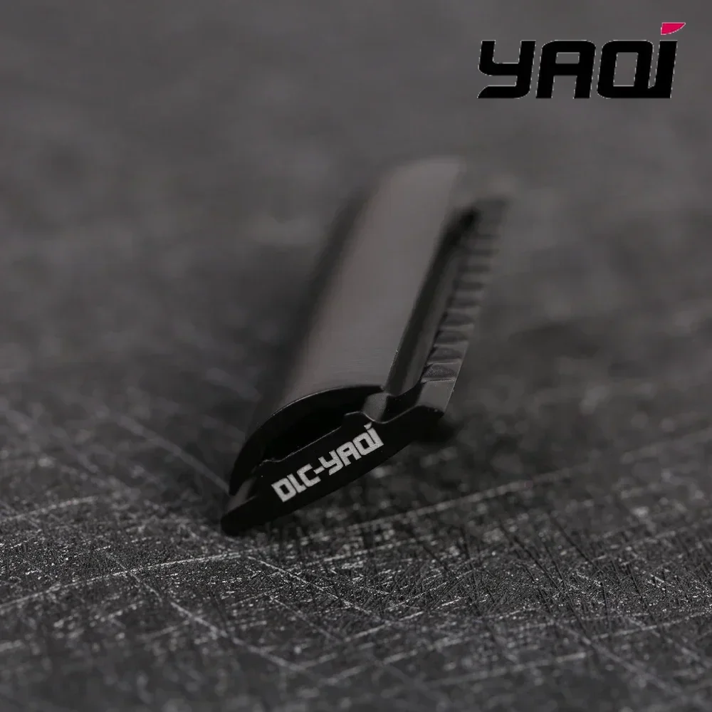 2026 Razor The FLIPSIDE by Yaqi Dual Comb Double Edge Razor Head - Black