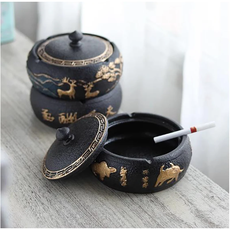 

Черная керамическая пепельница с крышкой, декоративная банка для хранения с золотой рамкой, для гостиной, офиса, автомобиля, пепельница, украшение для дома, подарок для парня