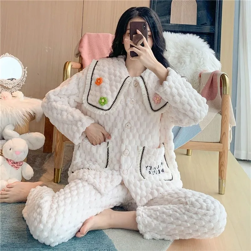 2023 New Autumn Winter Coral Velvet Padded Warm Plus Velvet Loose Plus Size Pajamas Female Cartoon Cute Student Homewear Suit