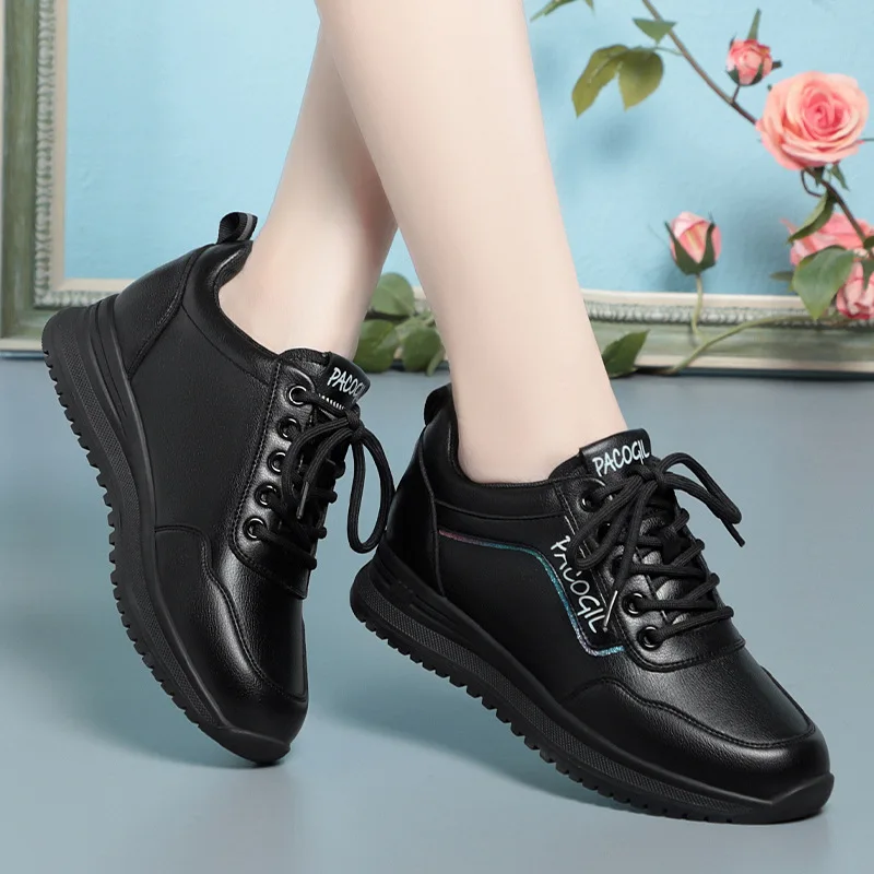 2024 Spring Autumn New Sports Shoes Women's Fashion Travel Leisure Soft Sole Middle-aged Elderly mother Shoes Chunky Causal 6