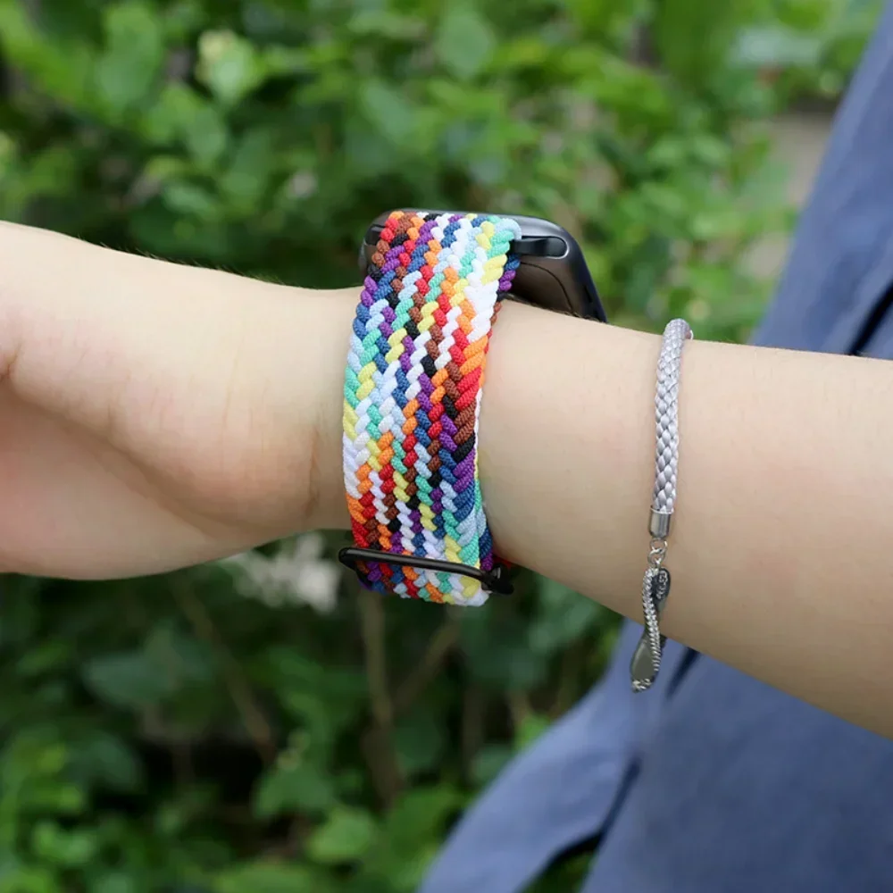 Adjustable Nylon Strap for Smartwatch - Versatile & Stylish Bracelet Band