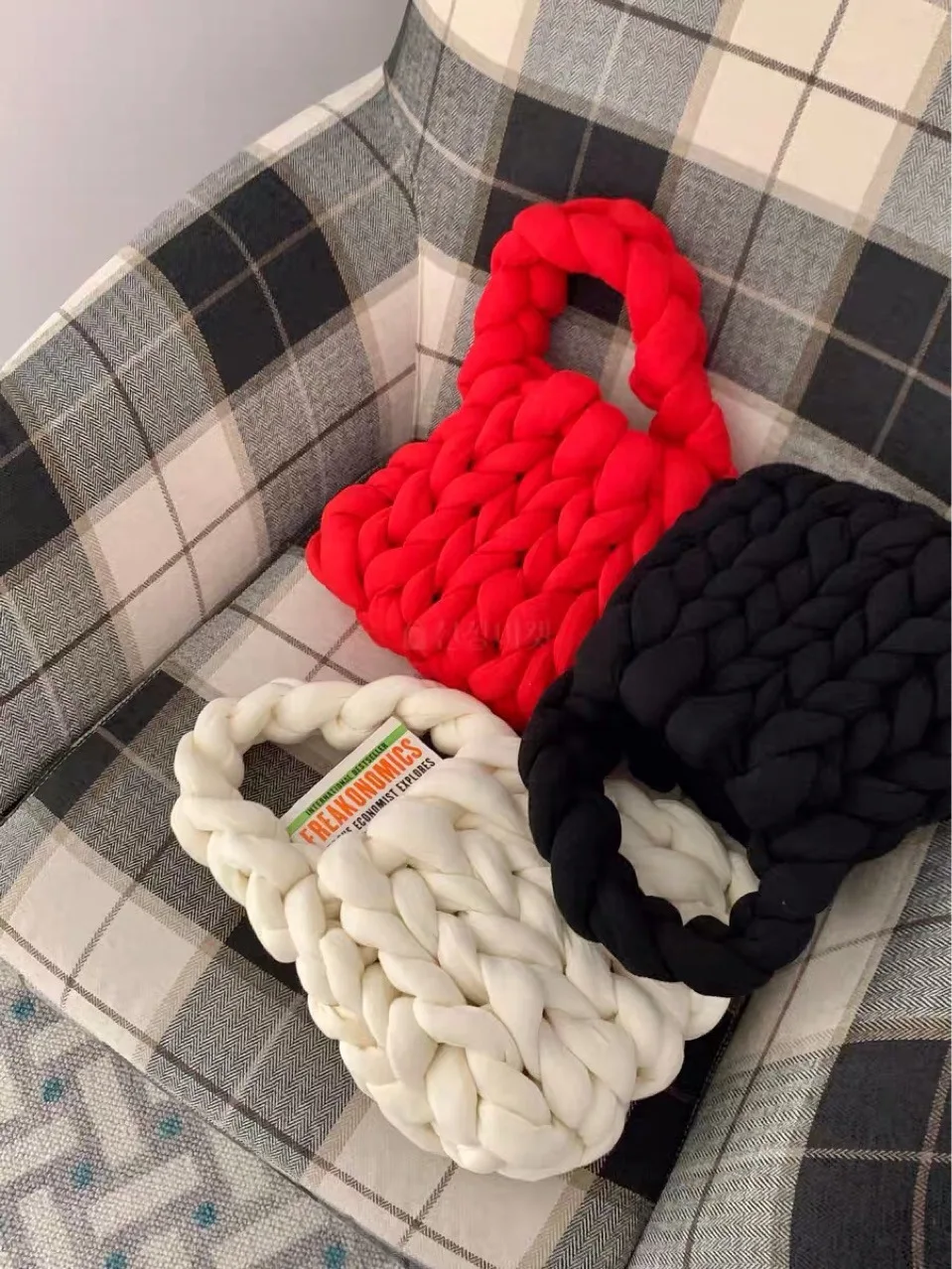 Women Knitted Woven Bucket Tote Handbag