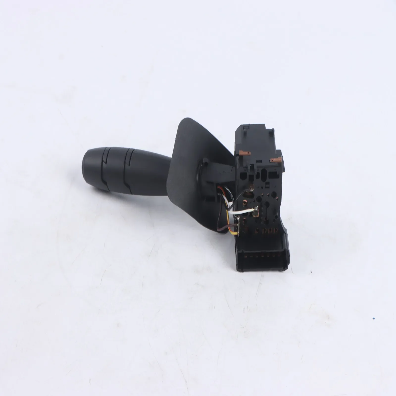 1pcs 스티어링 휠 스위치 6001551361 2004-2015 Renault Logan Tondar Sandero SR981491