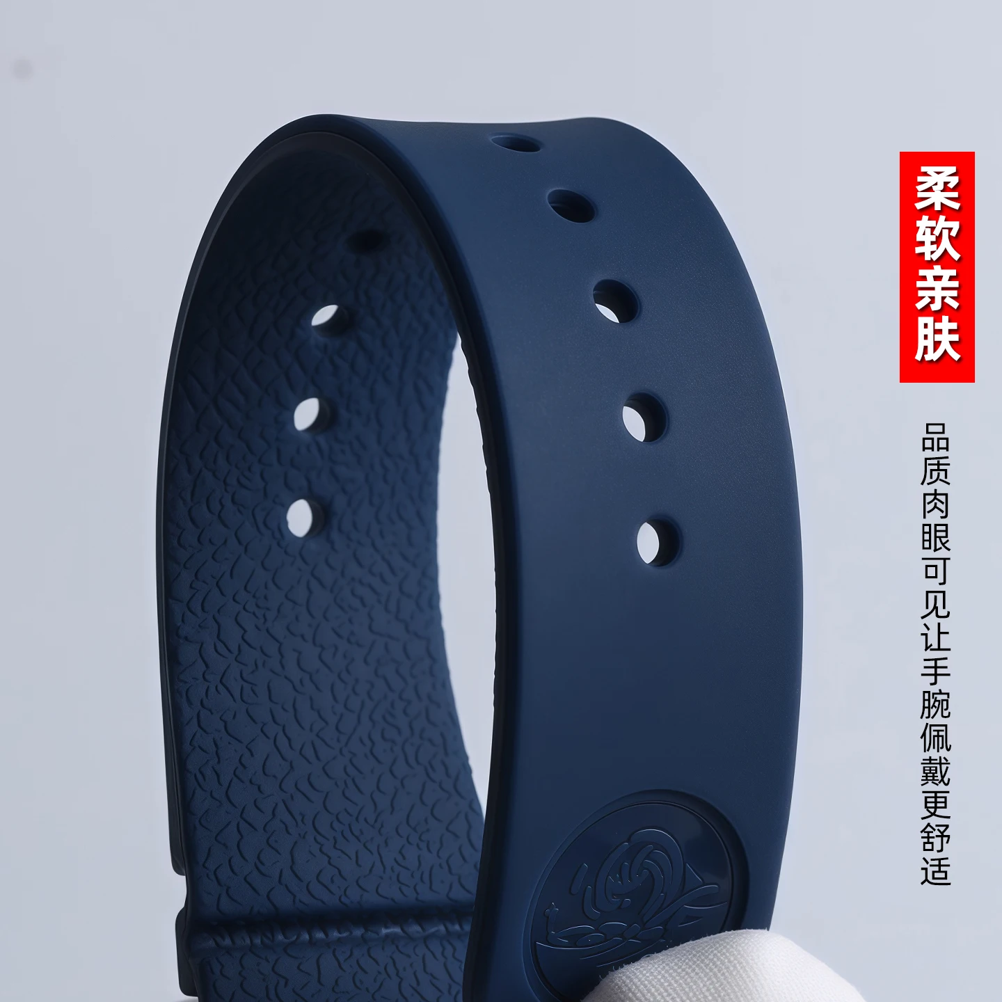 Men's Sports Waterproof Silicone Watch Strap - 22mm Rubber Replacement Band