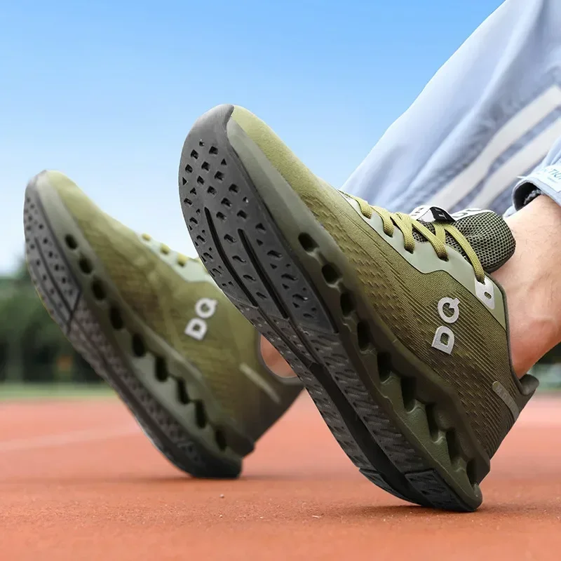 2024 New Outdoor Fashion Versatile Trendy Sports Port Style Leisure Running Shoes Trendy Sports Shoes39-45 6
