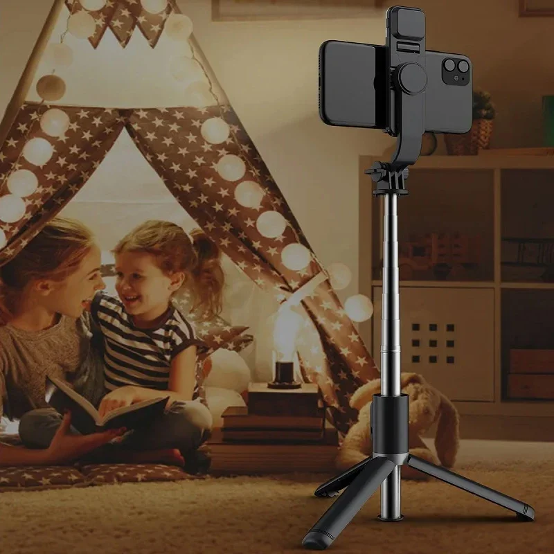 Smartphone Selfie Stick Phone Selfie Stick With Wireless Bluetooth LED Fill Light Extended Tripod With Remote Shutter For Live Vertical Shooting Bracket