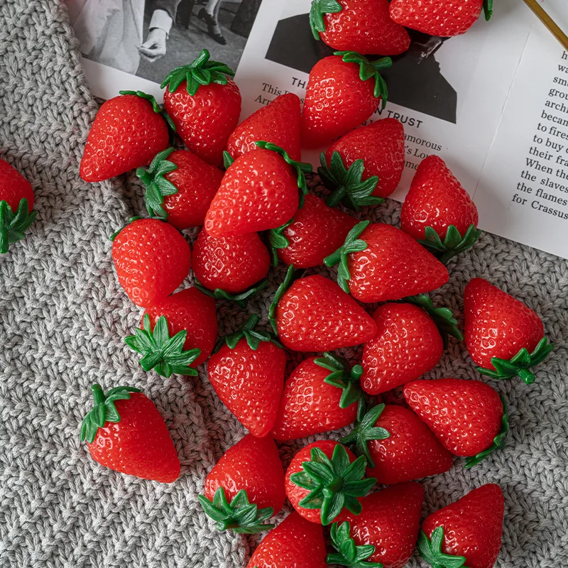 10 Künstliche Erdbeeren Aus Kunststoff - Realistische Deko Für Küche & Fotografie