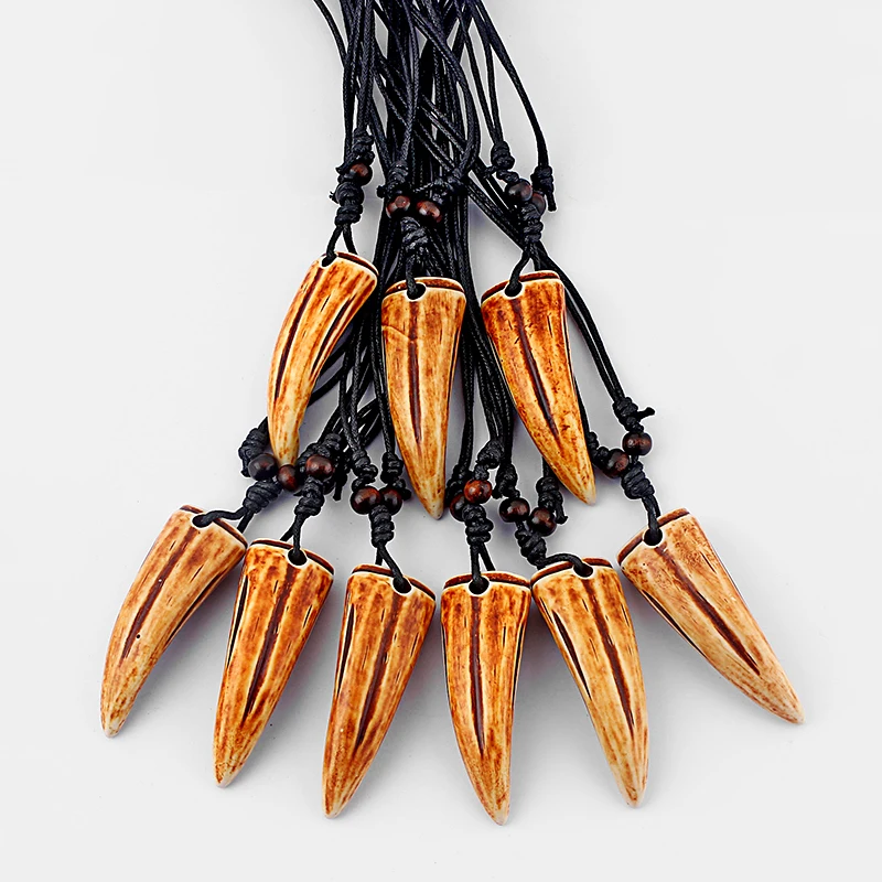 12pcs/lot Portrait Totem Wolf Tooth Pendant Necklace Immitation Yak Bone Resin Charms Necklaces Unisex Fashion Jewelry Choker